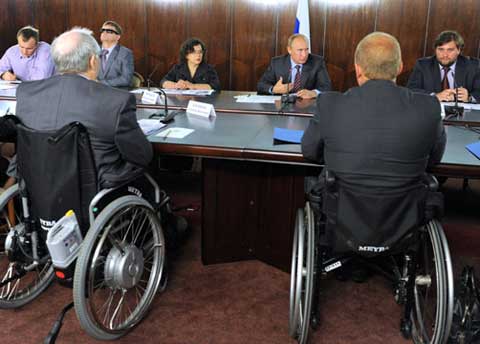 Владимир Путин встретился с представителями общественных организаций и обществ инвалидов Российской Федерации